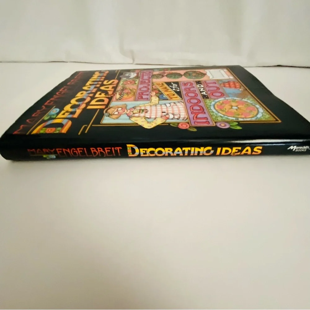 Mary Engelbreit Decorating Ideas Book Ideas Indoors and Out Colorful Home Ideas